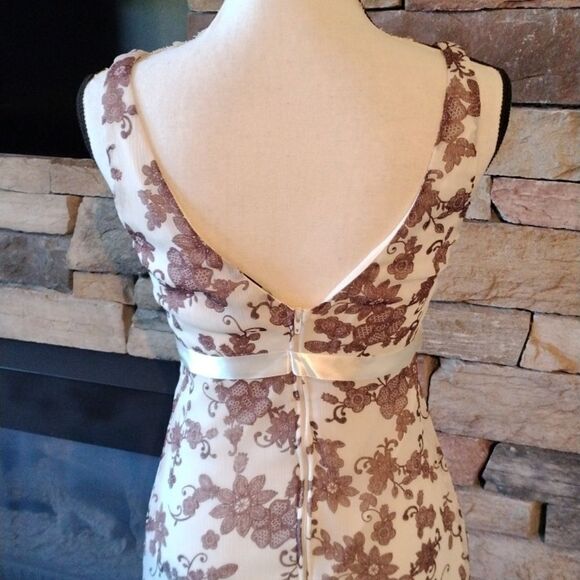 Faith❤️ Passion Flowy Dress - Picture 6 of 10